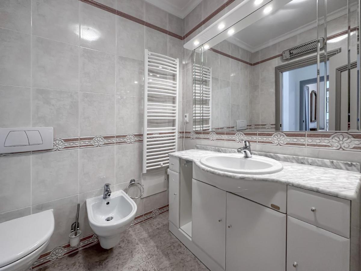 Luxury Apart Wstunning Sea Views, Walk Beach Albufeira Extérieur photo